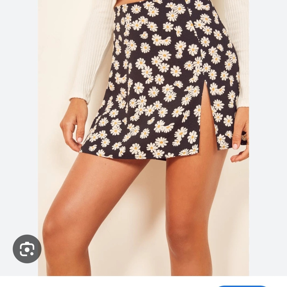 Floral Mini Skirt with Side Slit